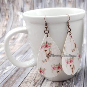 Pink Horse Faux Leather Earrings  (2)  ER1651  NWT Handmade Boutique